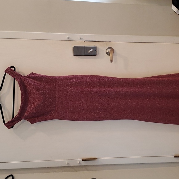 Celavie Pink Metallic Barbiecore Off the Shoulder Fit and Flare Long Dress S NWT - Picture 4 of 10